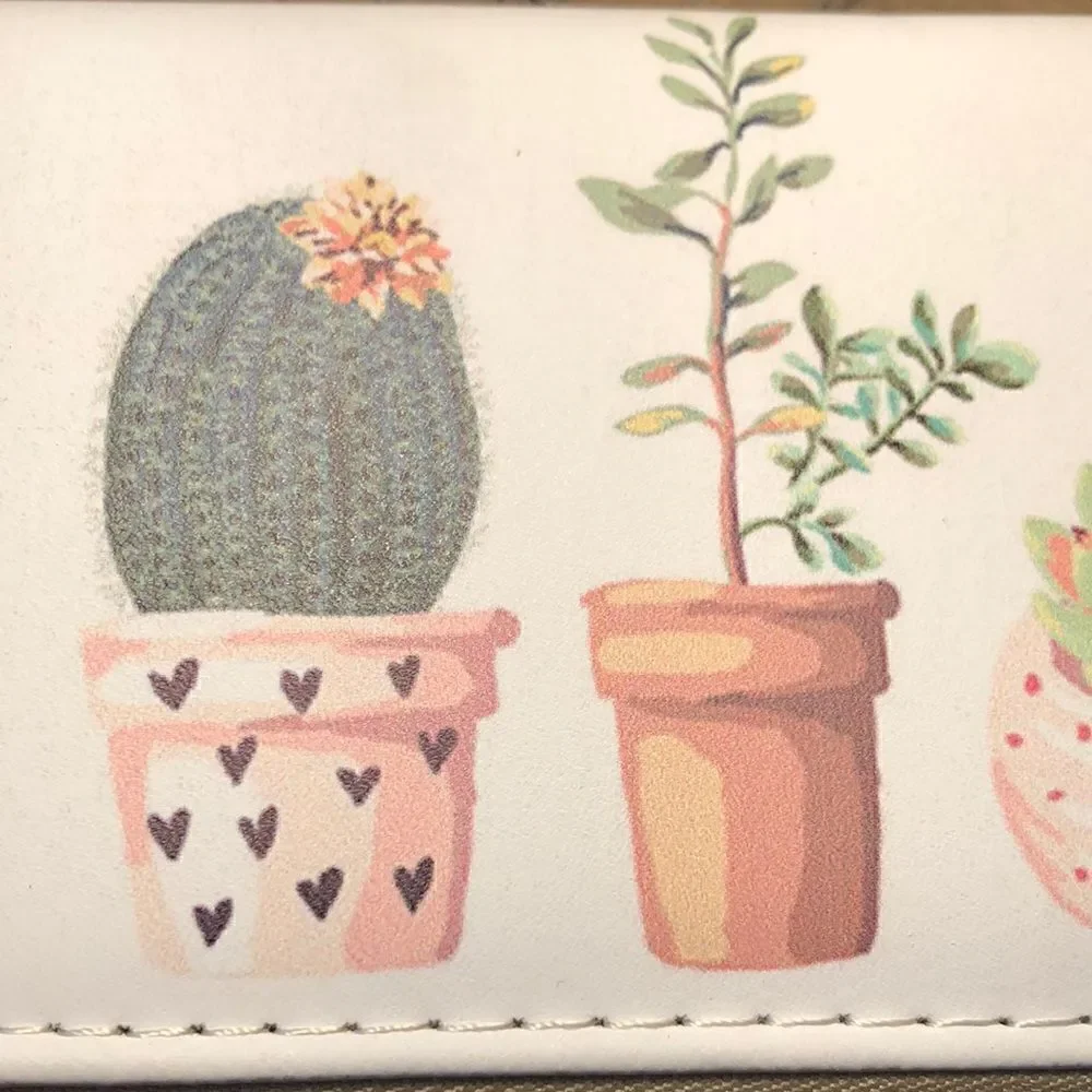 NWT Western Garden 🪴 Security Zip Vegan Wallet. Roomy!